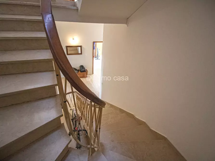 Immagine 13 di Casa indipendente in vendita  a Prato