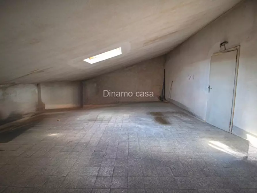 Immagine 14 di Casa indipendente in vendita  a Prato