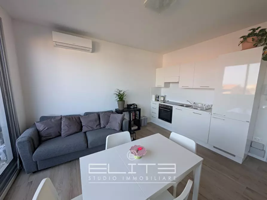 Immagine 7 di Appartamento in affitto  in Via Rodi 3 a Ancona