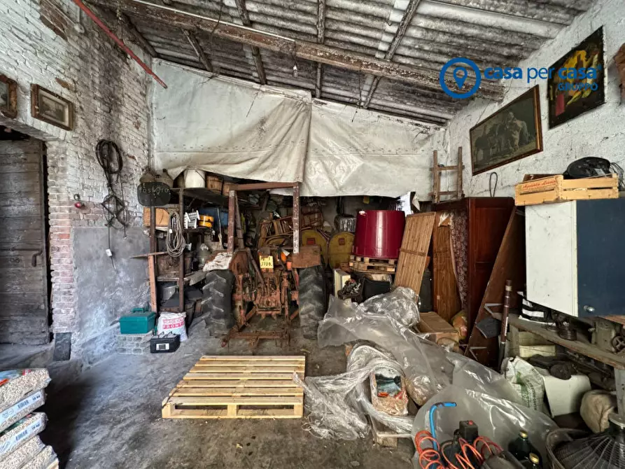 Immagine 3 di Magazzino in vendita  in Via 4 novembre a Solesino