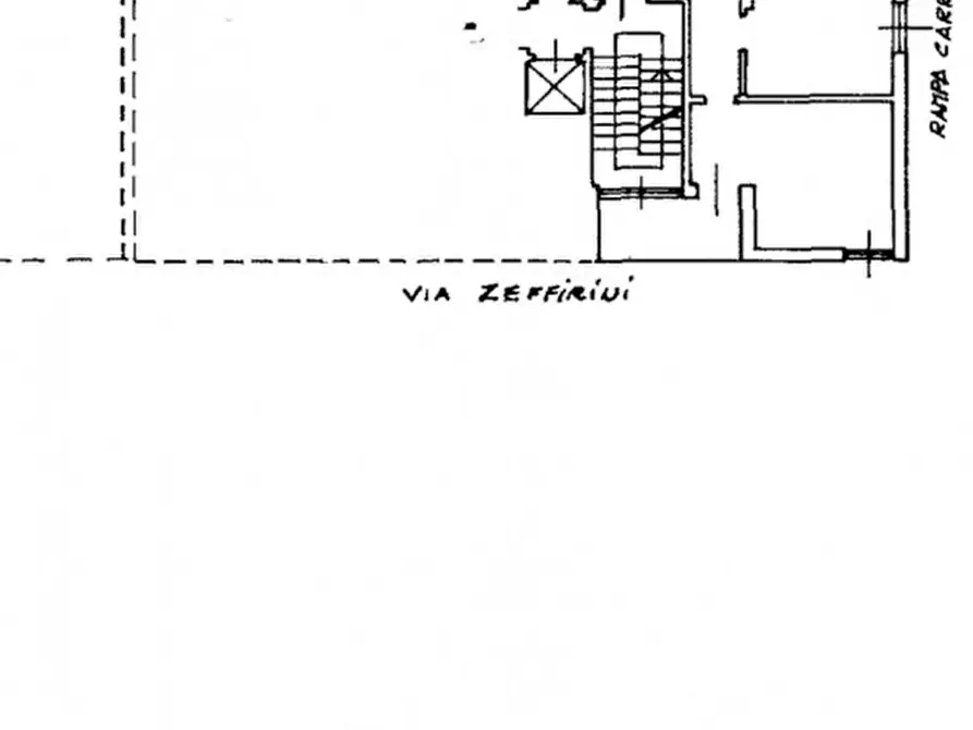 Immagine 16 di Appartamento in vendita  in Via Onofrio Zeffirini 10 a Firenze