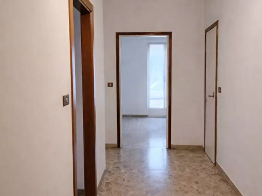 Immagine 8 di Appartamento in vendita  in Via Carlo Cipolla 54 a Verona