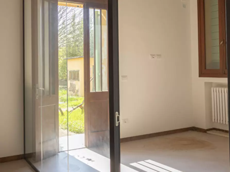 Immagine 15 di Attività commerciale in vendita  in ZERMAN a Mogliano Veneto