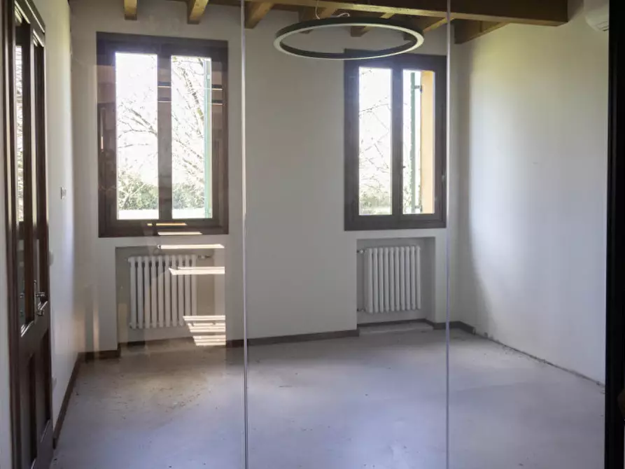 Immagine 17 di Attività commerciale in vendita  in ZERMAN a Mogliano Veneto