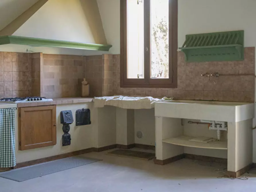 Immagine 37 di Attività commerciale in vendita  in ZERMAN a Mogliano Veneto