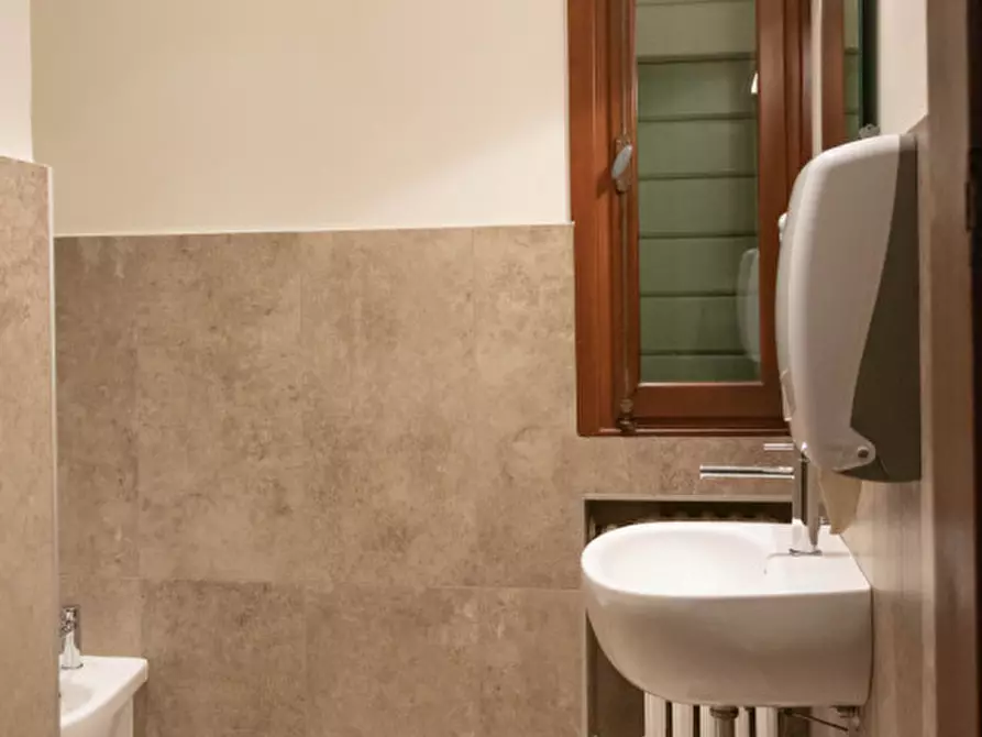 Immagine 39 di Attività commerciale in vendita  in ZERMAN a Mogliano Veneto