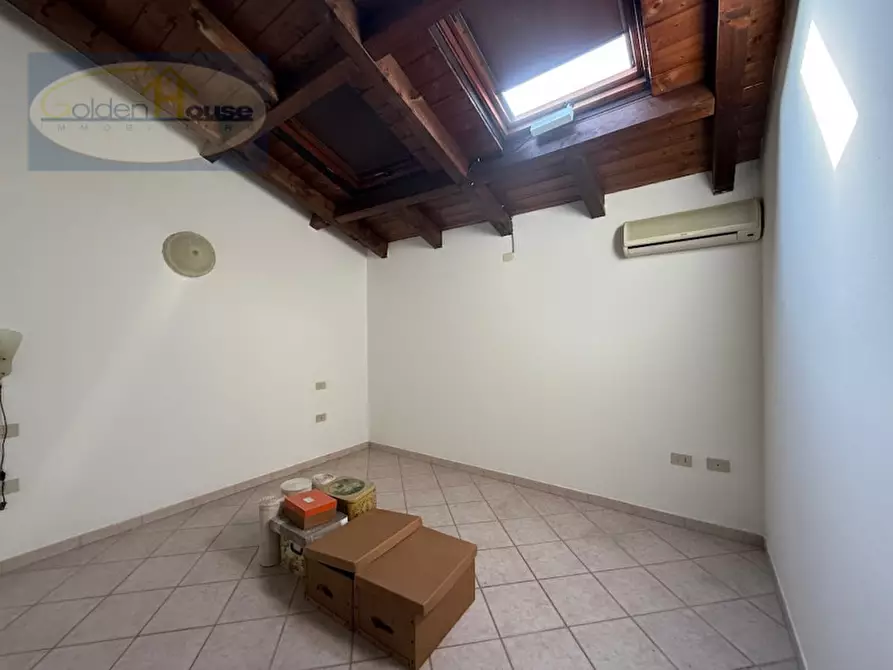 Immagine 16 di Appartamento in vendita  in Corso Giuseppe Mazzini 387 a Molinella