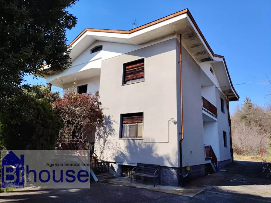 Immagine 2 di Villa in vendita  a Roasio