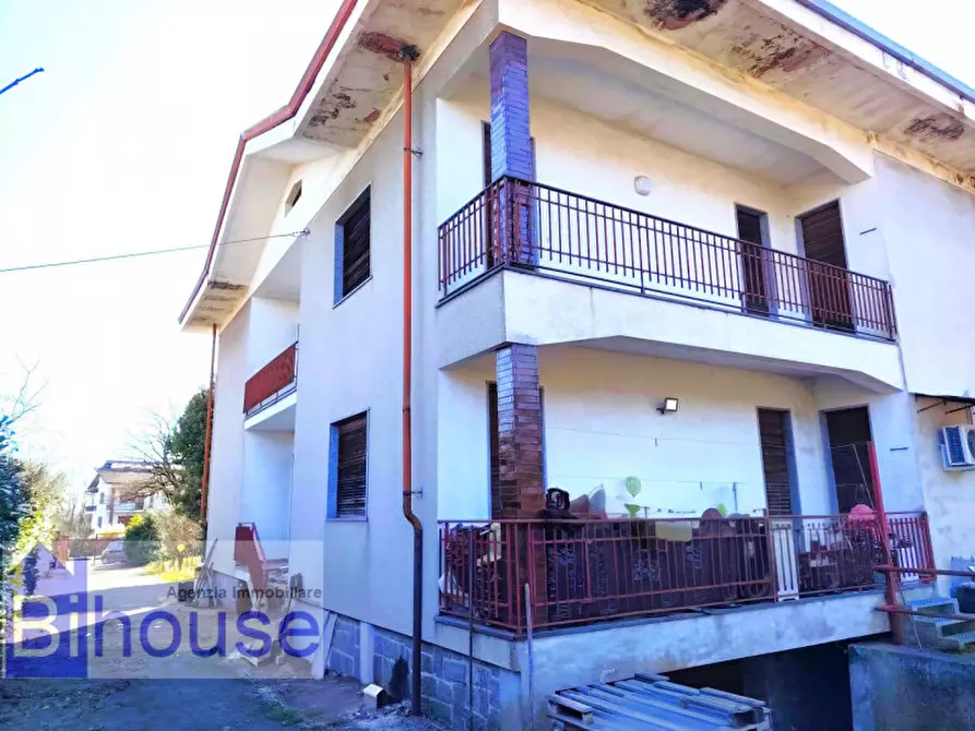 Immagine 3 di Villa in vendita  a Roasio