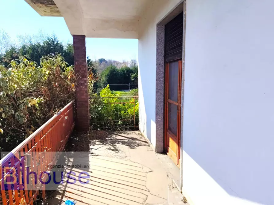 Immagine 8 di Villa in vendita  a Roasio