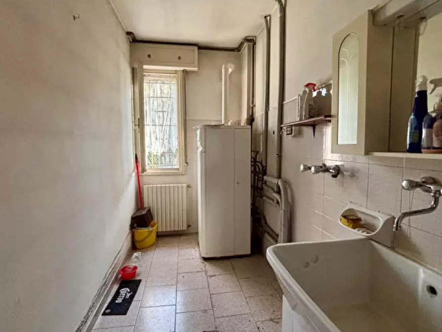 Immagine 12 di Capannone industriale in vendita  in Via Antonio Gramsci a Correggio