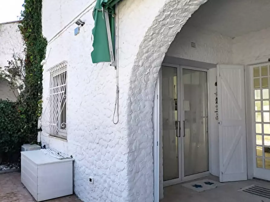 Immagine 2 di Villetta a schiera in vendita  in Via Ancona a Numana