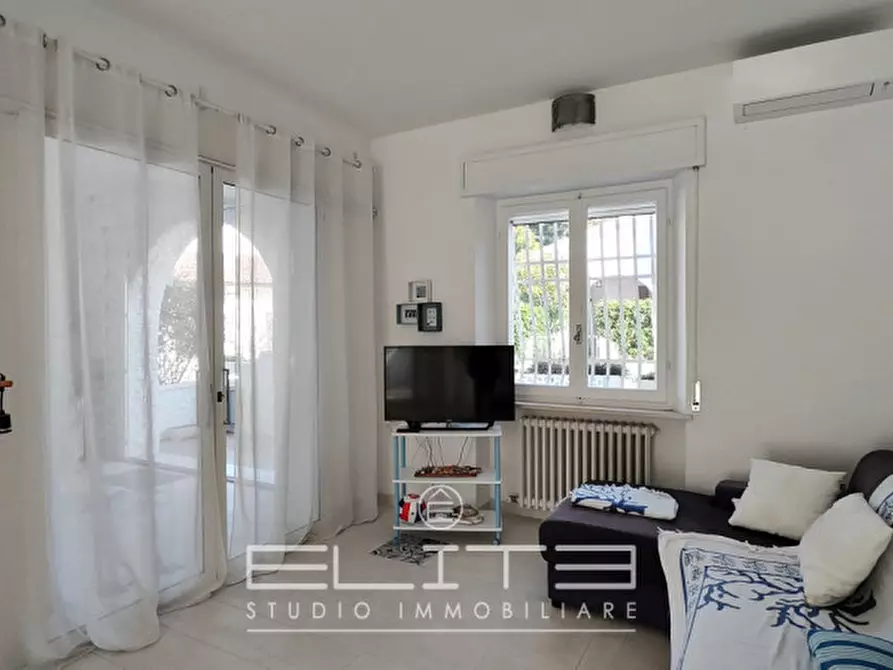 Immagine 6 di Villetta a schiera in vendita  in Via Ancona a Numana