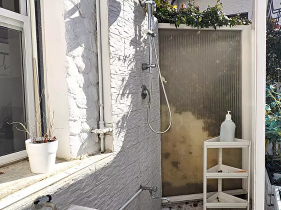 Immagine 14 di Villetta a schiera in vendita  in Via Ancona a Numana