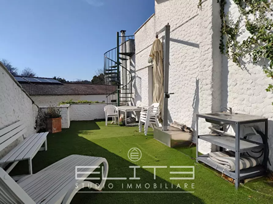 Immagine 29 di Villetta a schiera in vendita  in Via Ancona a Numana