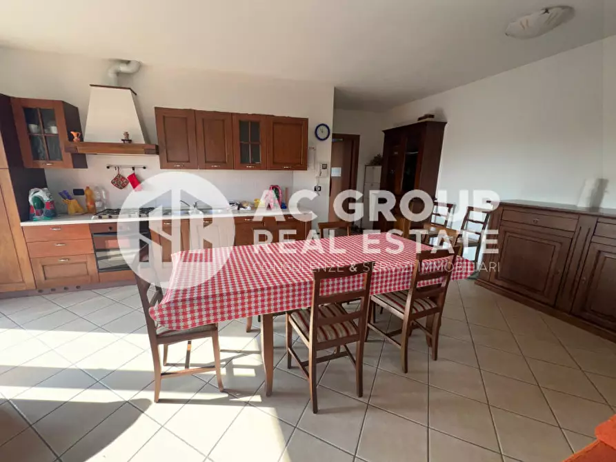 Immagine 1 di Appartamento in vendita  in Viale Risorgimento a Gerenzano