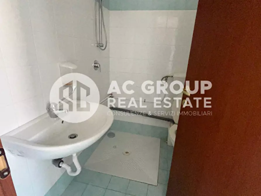 Immagine 18 di Appartamento in vendita  in Viale Risorgimento a Gerenzano