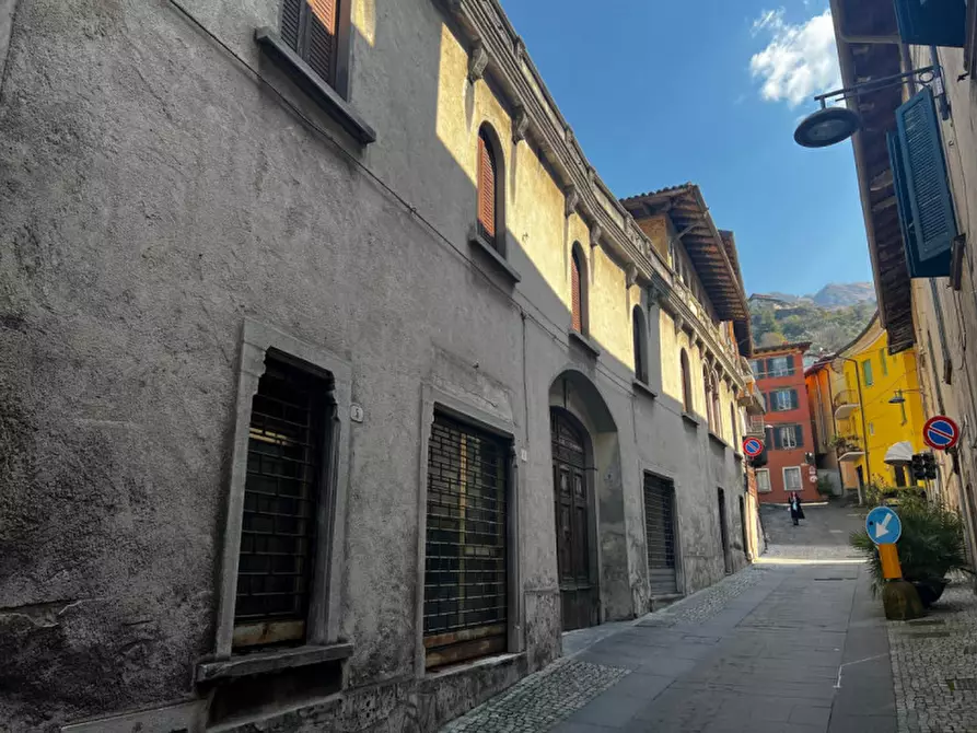 Immagine 14 di Palazzo in vendita  in Via balzerina a Sale Marasino