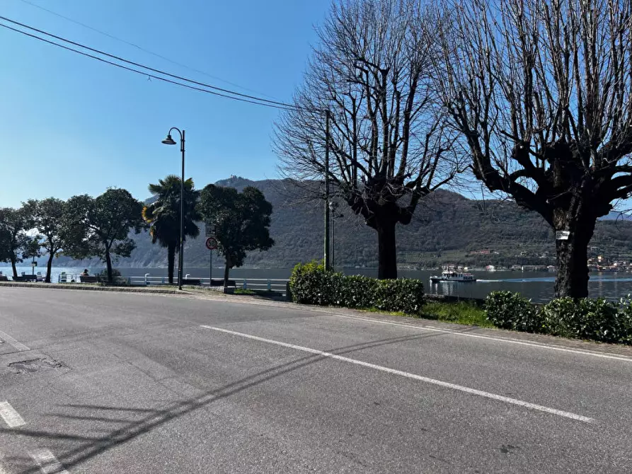 Immagine 18 di Palazzo in vendita  in Via balzerina a Sale Marasino