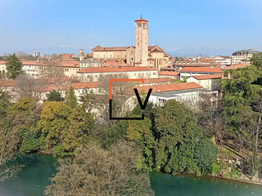 Immagine 1 di Appartamento in vendita  in Lungosile Antonio Mattei a Treviso