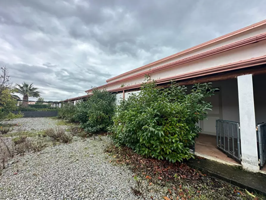 Immagine 10 di Hotel in vendita  in CONTRADA BAZIA, 17-19 a Furnari