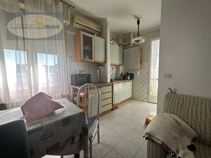 Immagine 5 di Appartamento in vendita  in Via Giacomo Leopardi 7 a Molinella