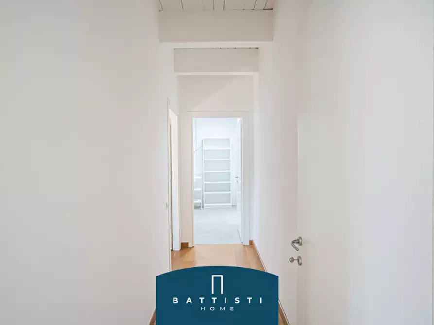 Immagine 17 di Appartamento in affitto  in Piazza Monte della Pietà a Roma