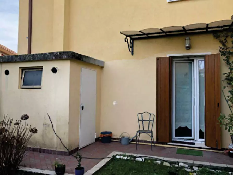 Immagine 2 di Casa trifamiliare in vendita  in Via Muson, 25 a Campodarsego