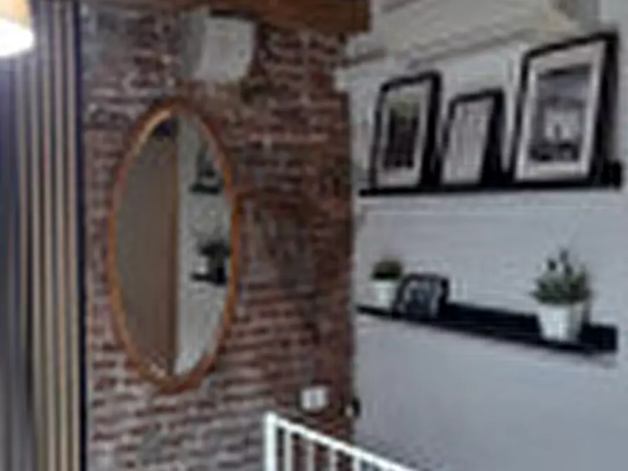 Immagine 6 di Appartamento in vendita  a Venezia