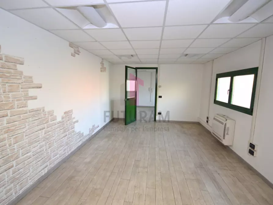 Immagine 17 di Capannone industriale in affitto  in Via Zocco,100 a Grisignano Di Zocco