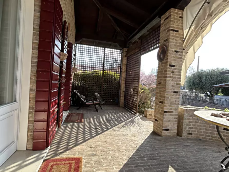 Immagine 2 di Villa in vendita  a Salzano