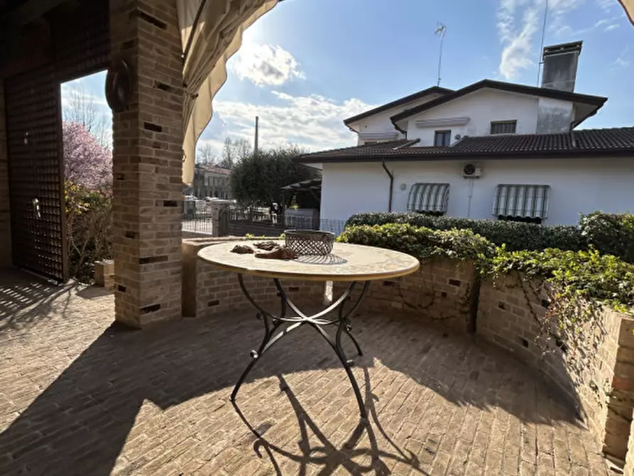 Immagine 8 di Villa in vendita  a Salzano