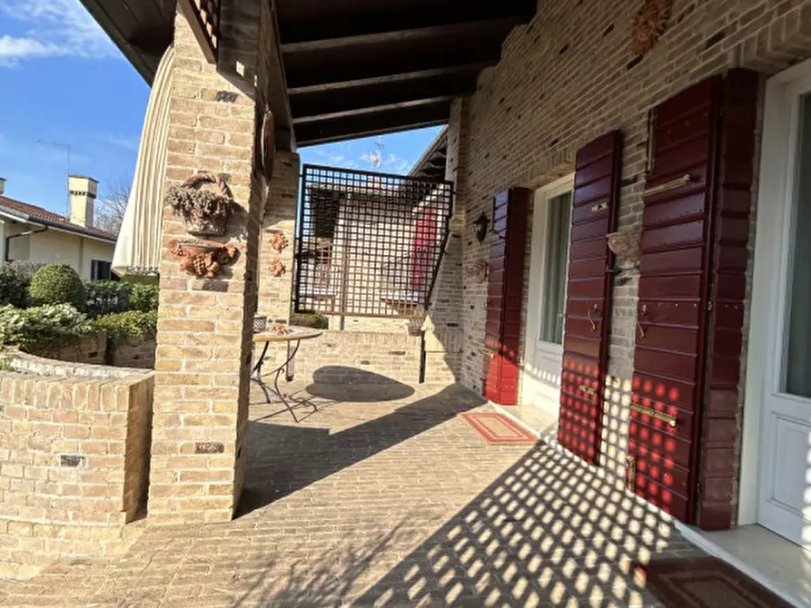 Immagine 9 di Villa in vendita  a Salzano