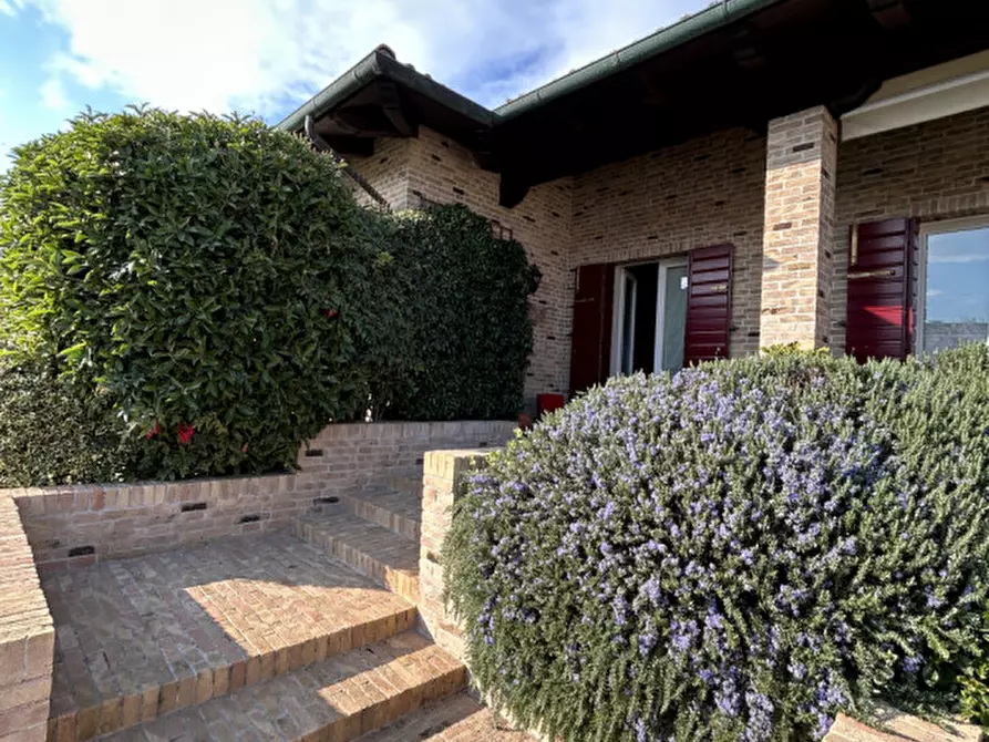Immagine 10 di Villa in vendita  a Salzano
