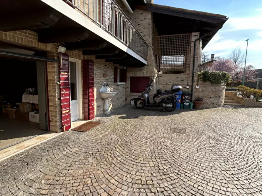 Immagine 12 di Villa in vendita  a Salzano