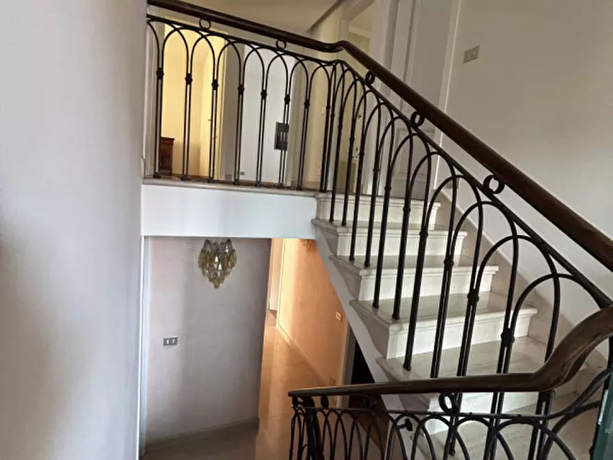 Immagine 21 di Villa in vendita  a Salzano