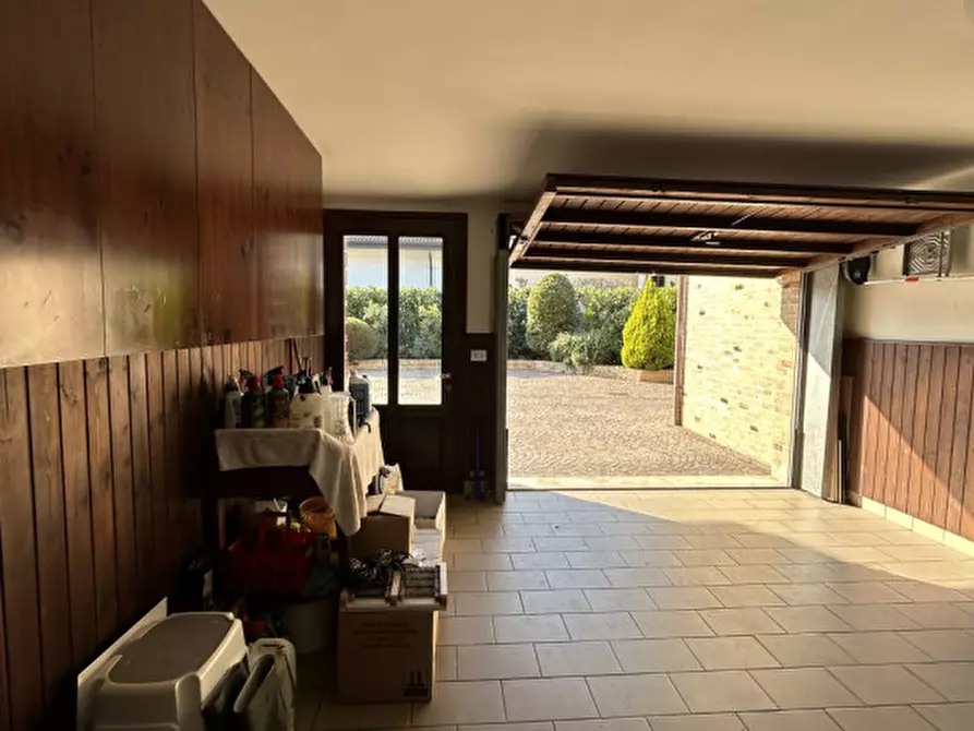 Immagine 31 di Villa in vendita  a Salzano
