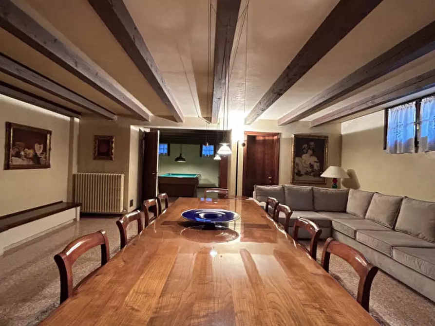 Immagine 36 di Villa in vendita  a Salzano