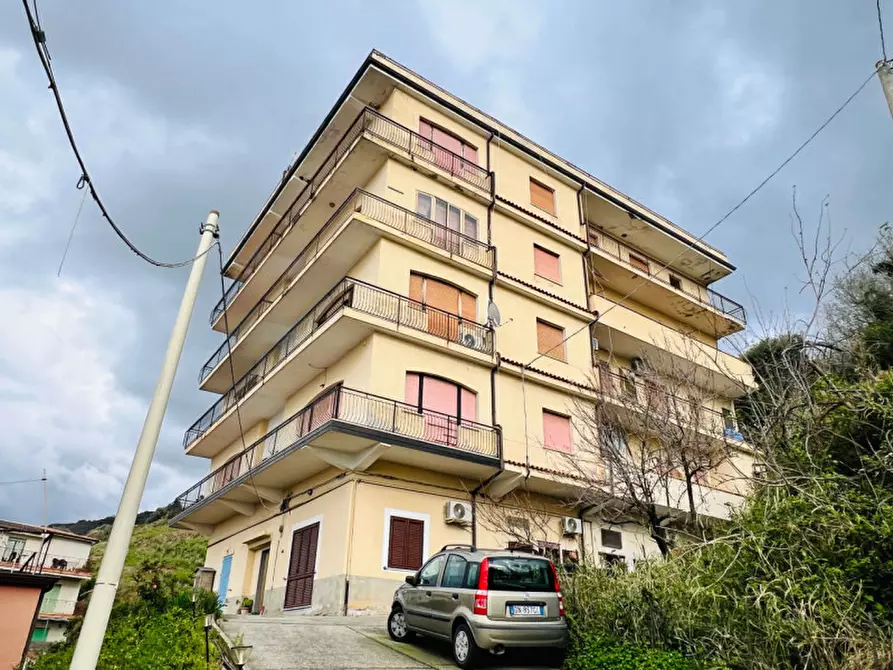 Immagine 1 di Appartamento in vendita  in via Prangi a Pizzo