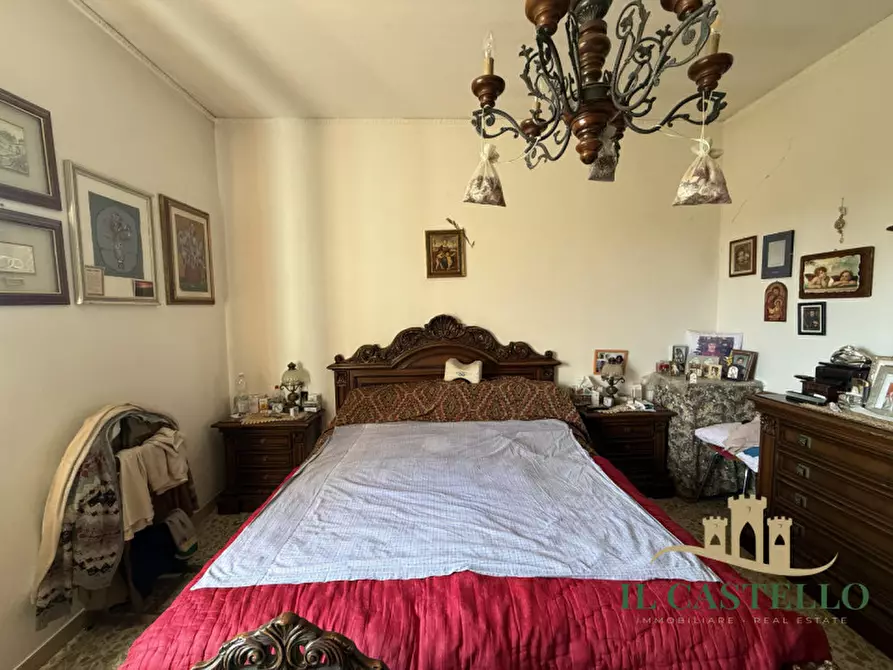 Immagine 11 di Casa indipendente in vendita  in Via Roma a Castiglione Del Lago