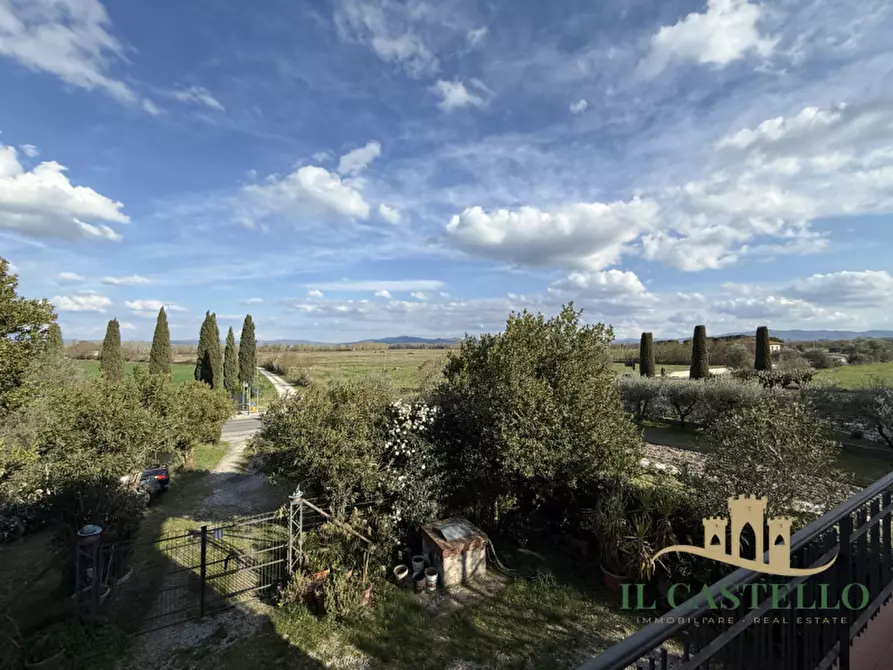 Immagine 19 di Casa indipendente in vendita  in Via Roma a Castiglione Del Lago