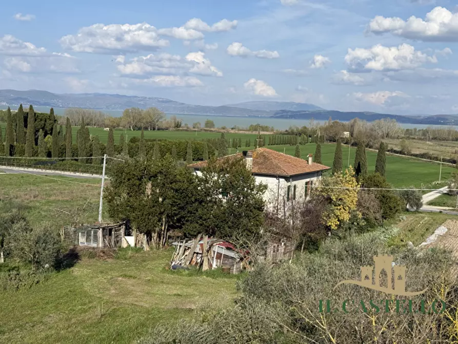 Immagine 24 di Casa indipendente in vendita  in Via Roma a Castiglione Del Lago