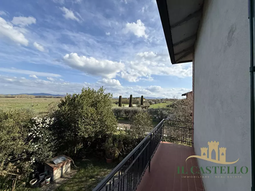 Immagine 34 di Casa indipendente in vendita  in Via Roma a Castiglione Del Lago