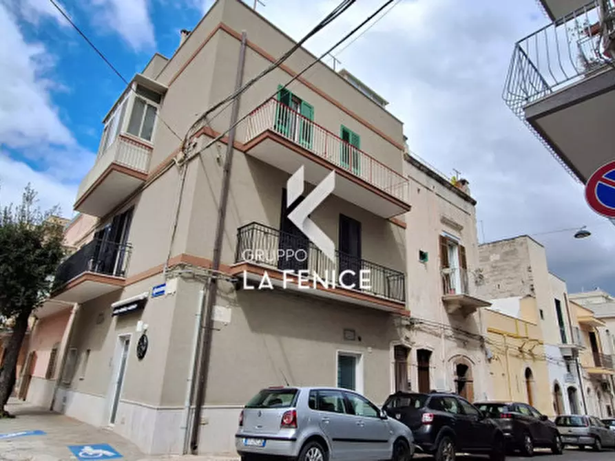 Immagine 1 di Casa indipendente in vendita  in Via Cenci, 73 a Fasano