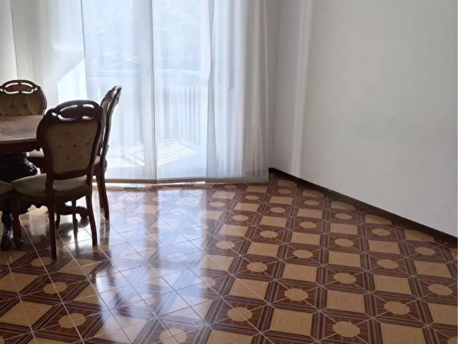 Immagine 11 di Appartamento in vendita  in Via Garegnano a Milano