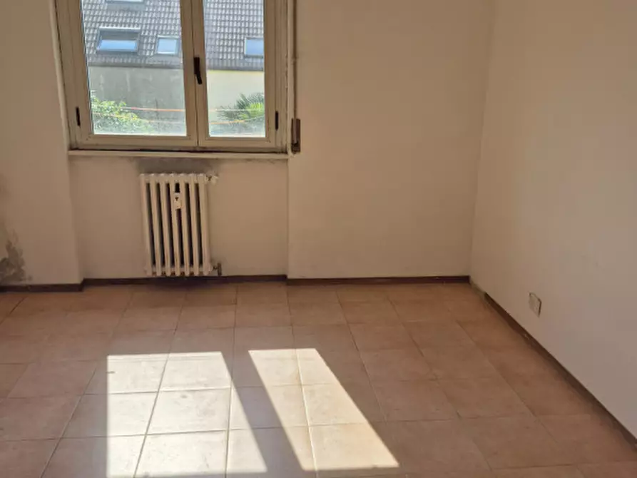 Immagine 25 di Appartamento in vendita  in Via Garegnano a Milano