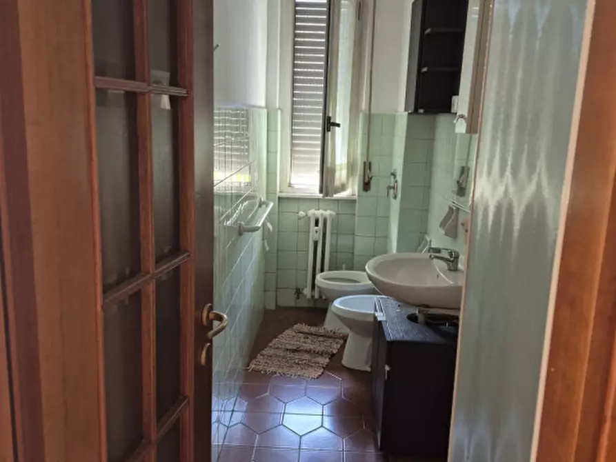 Immagine 30 di Appartamento in vendita  in Via Garegnano a Milano