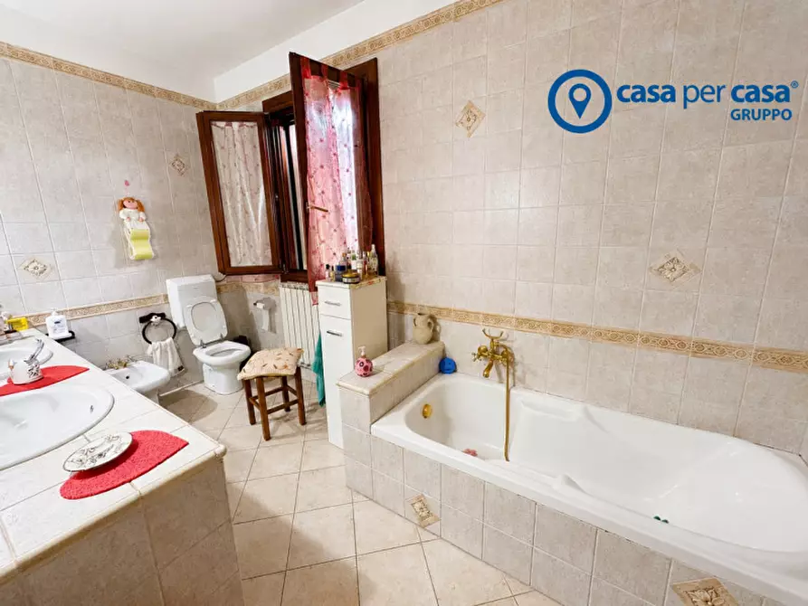 Immagine 21 di Casa indipendente in vendita  in Via Stefano Mongini a Riva Del Po