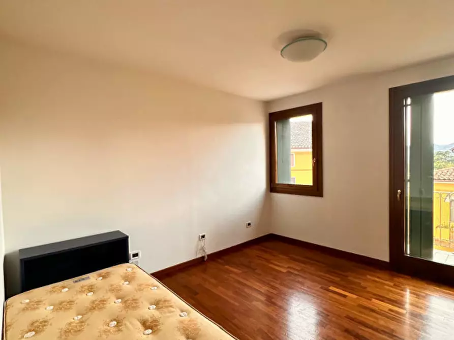 Immagine 9 di Appartamento in vendita  in Via Lesina 5 a Santorso