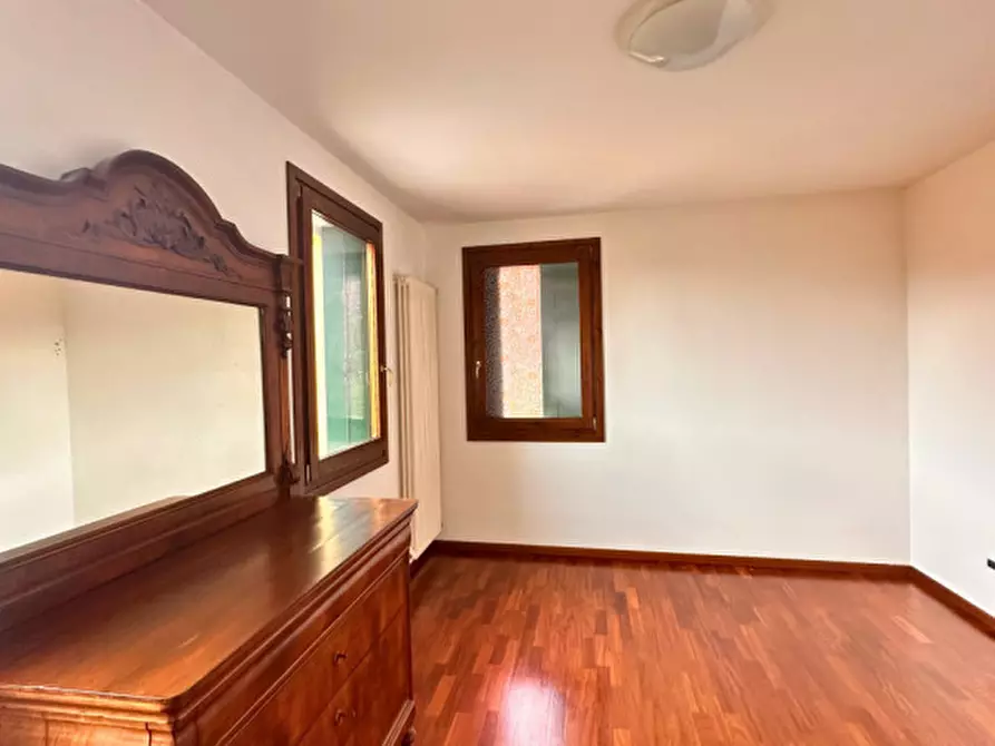 Immagine 15 di Appartamento in vendita  in Via Lesina 5 a Santorso